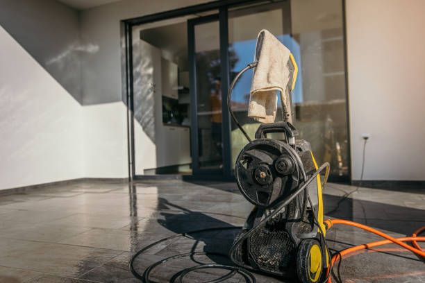 Best Soft Washing  in Oak Harbor, WA